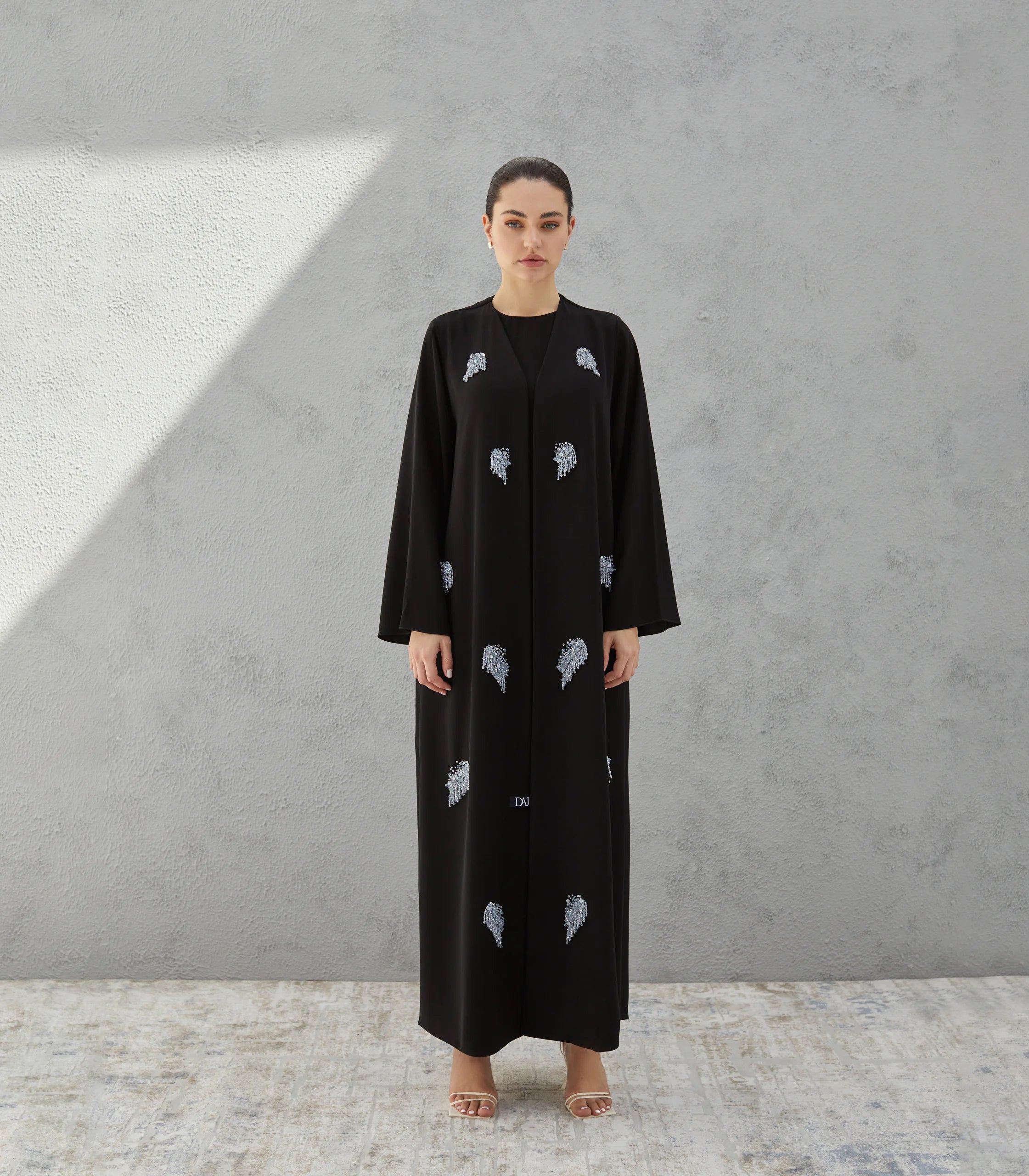 عباية سوداء فخمة ساديا 1