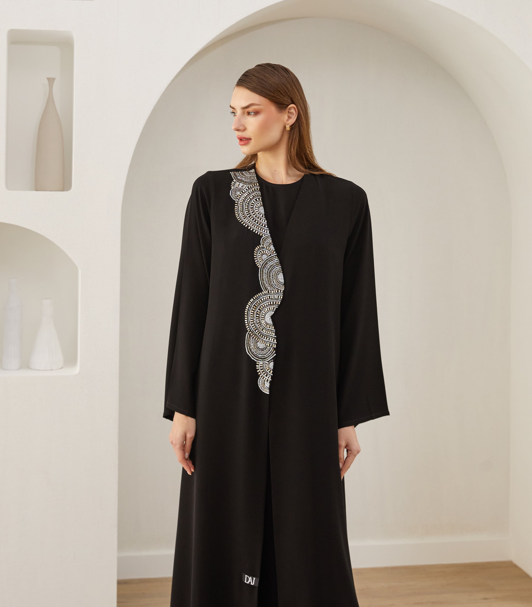 عباية سوداء فخمة زارا 2