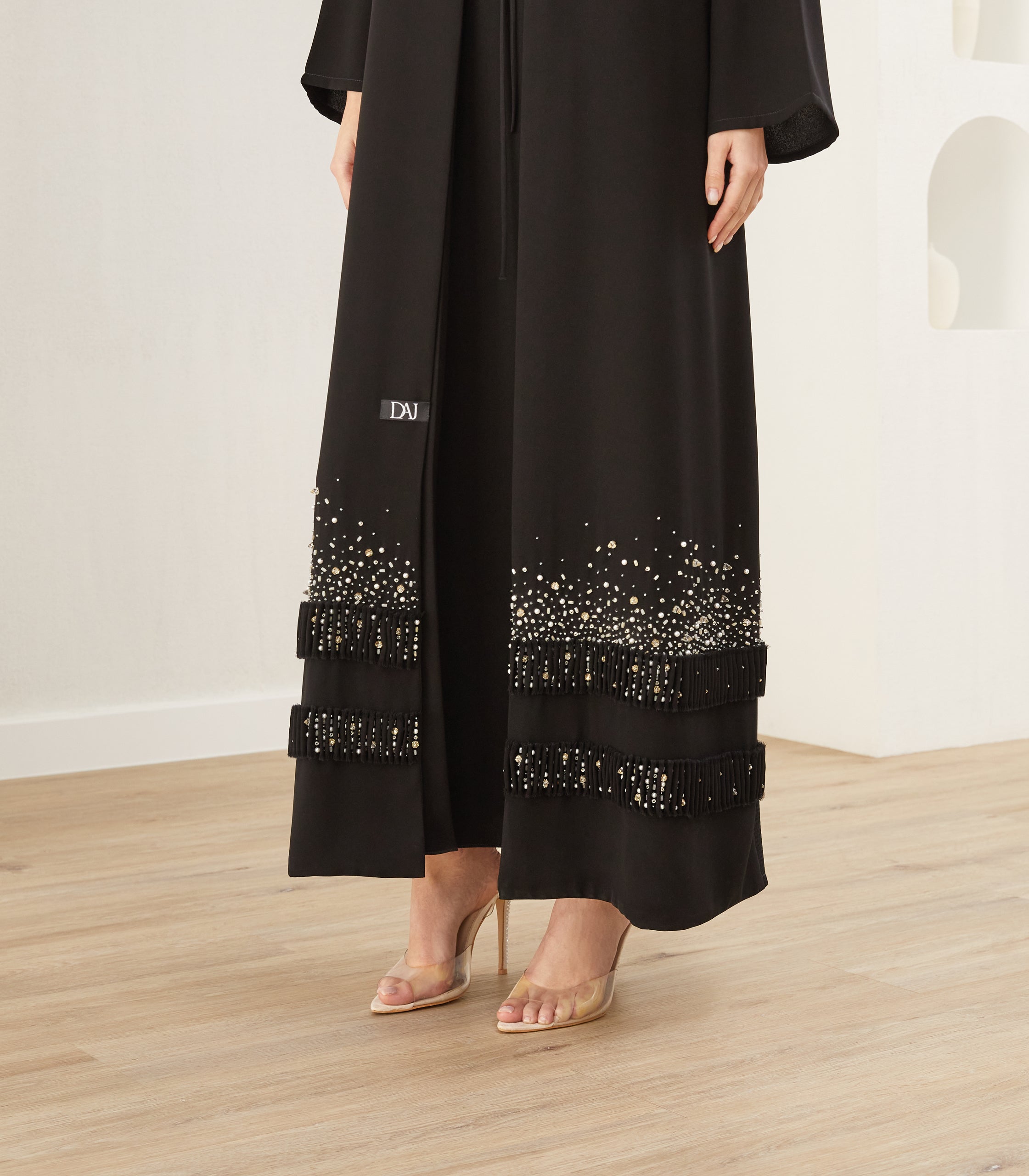 عباية سوداء فخمة جوري 2