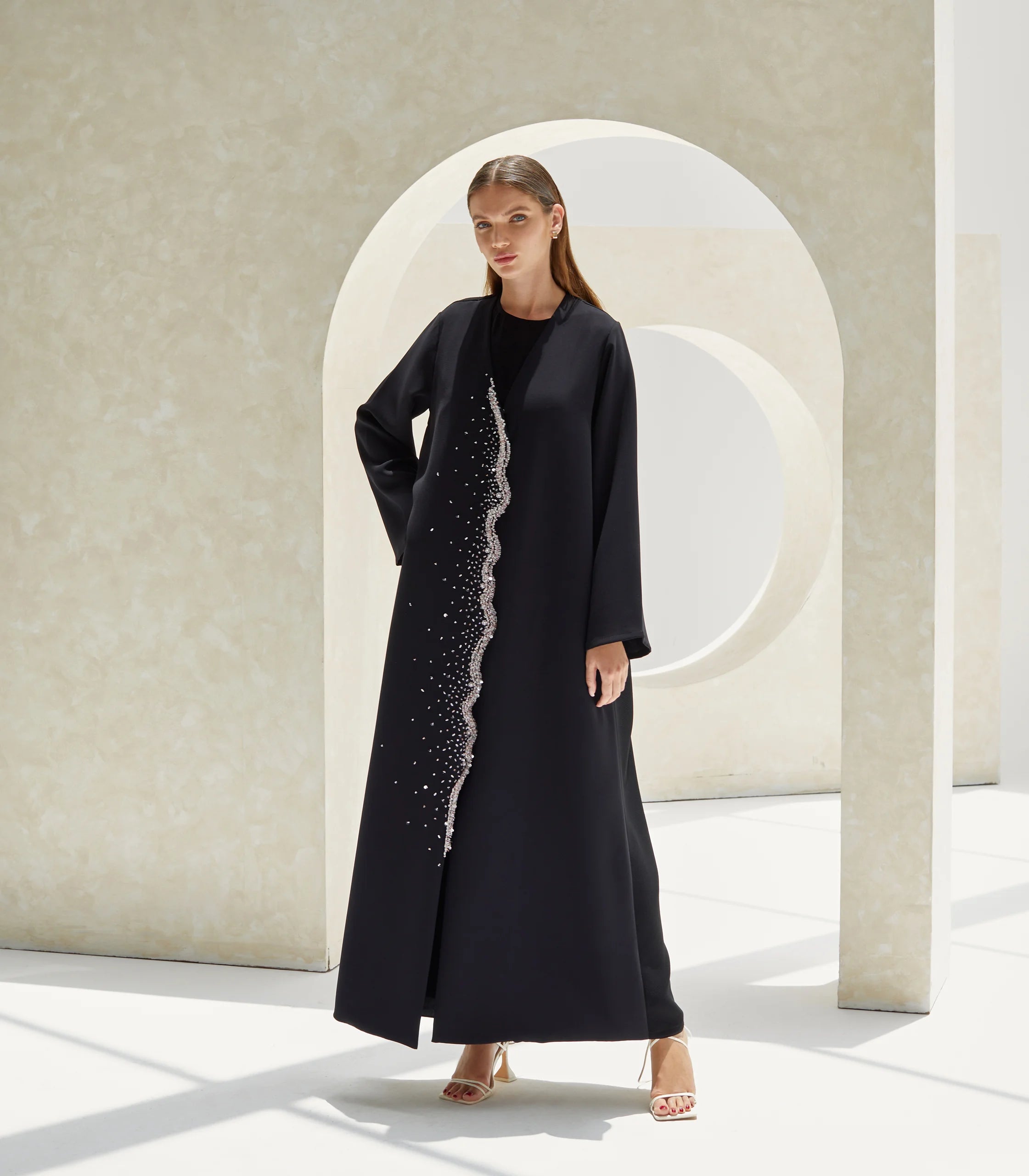 عباية سوداء فخمة عالية 1