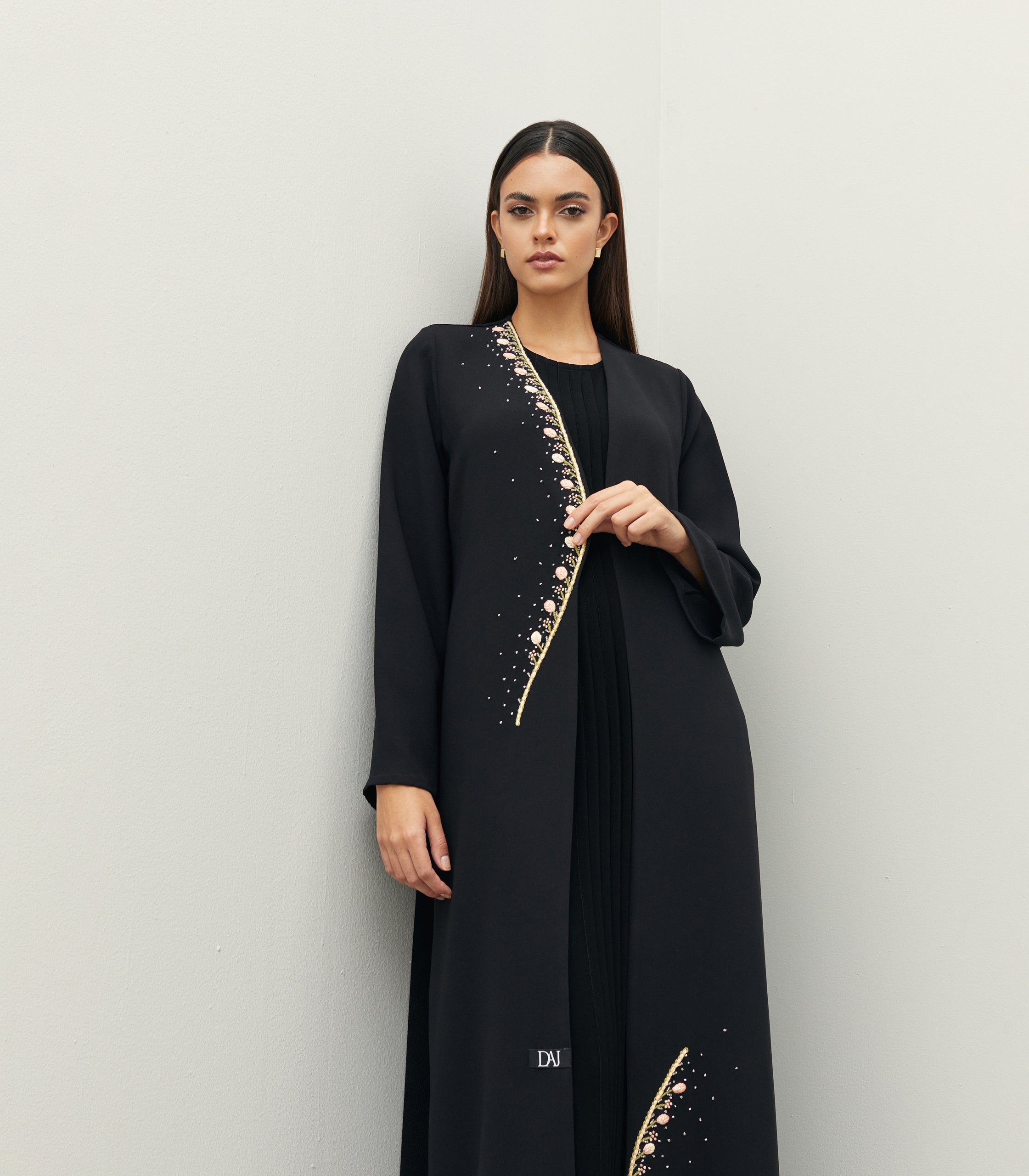 عباية سوداء فخمة أمل 2