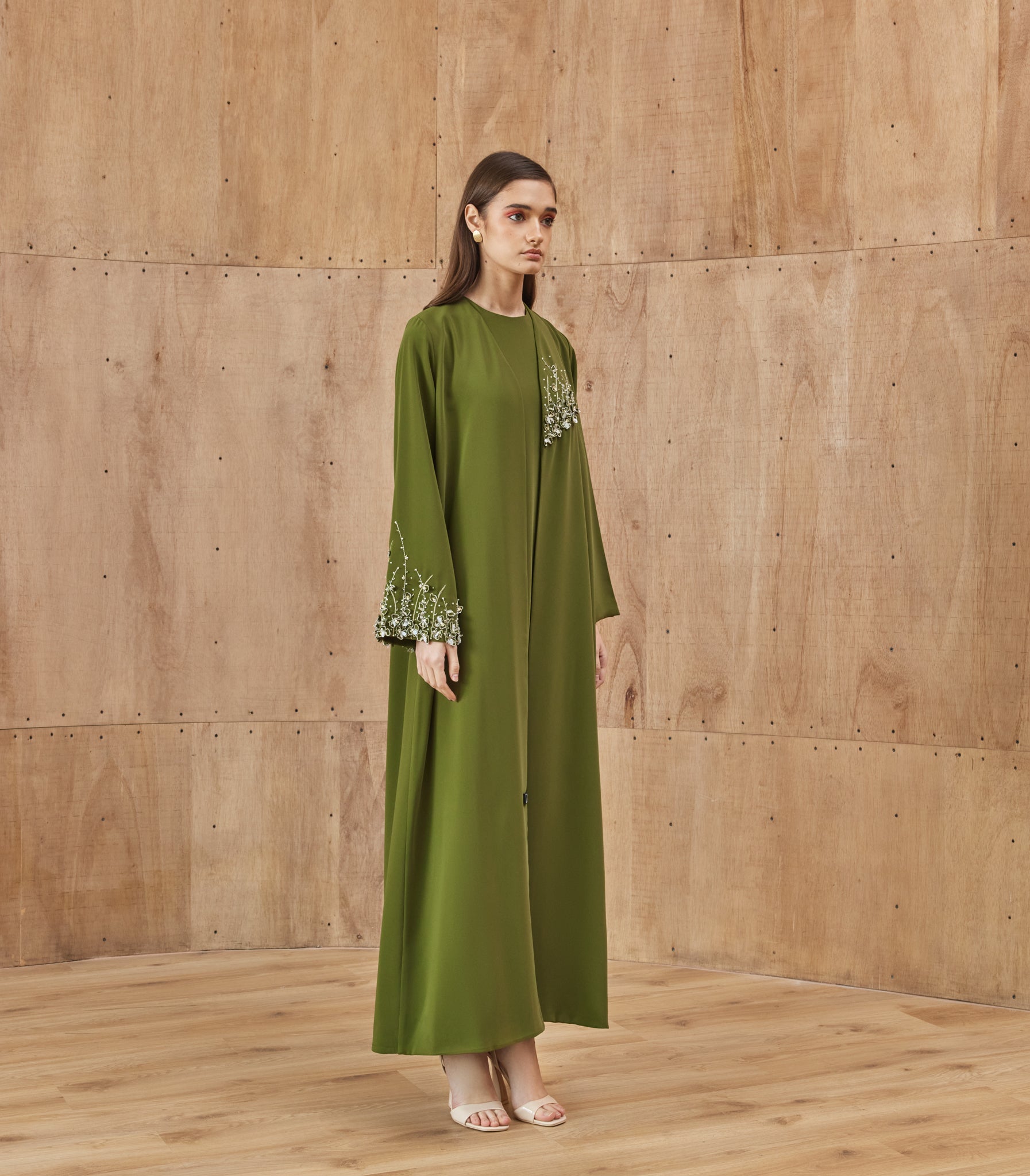 عباية ملونة فخمة تاسية 1