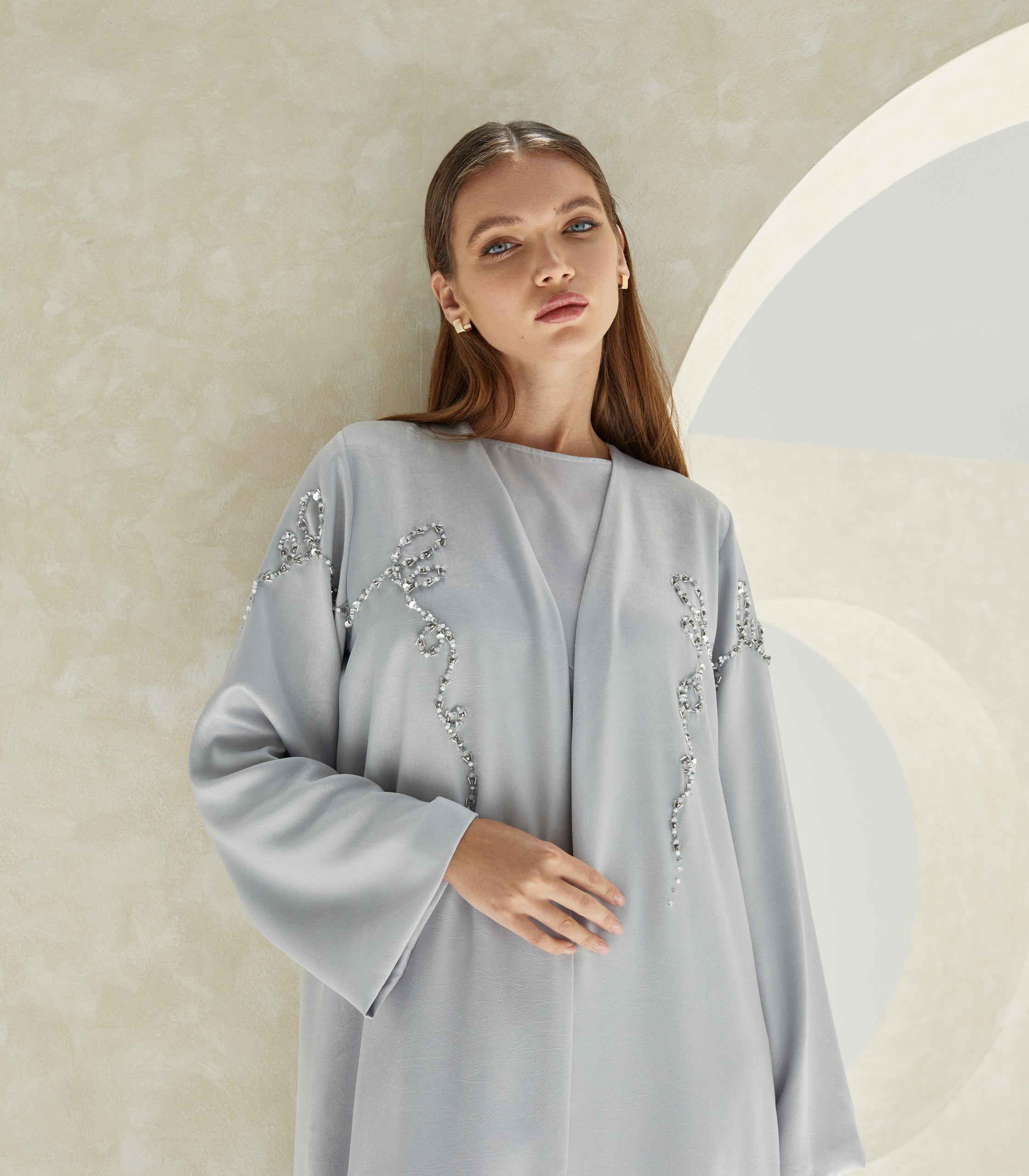 عباية ملونة فخمة واسنة 2