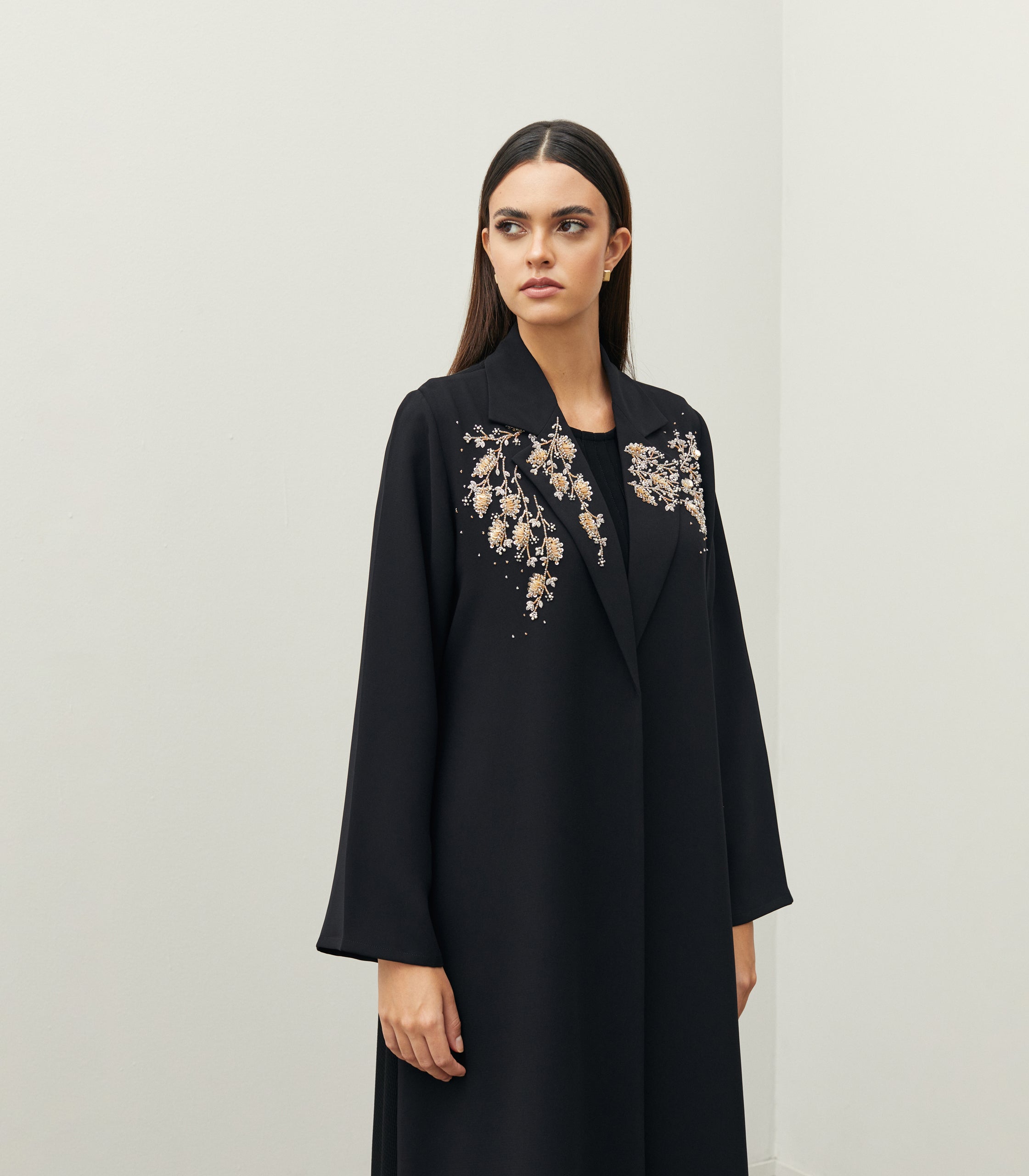 عباية سوداء فخمة جليلة 2