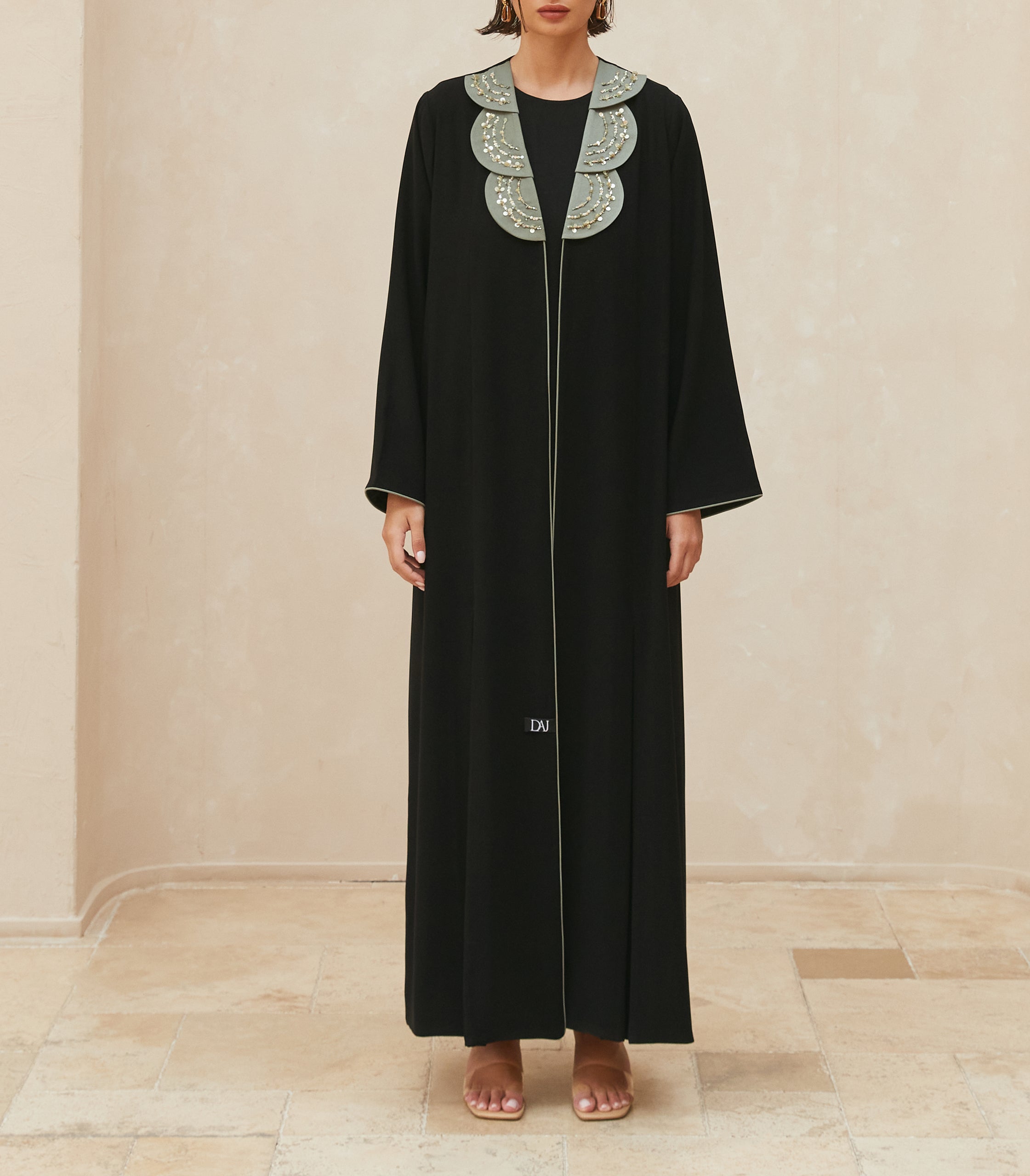 عباية سوداء فخمة فرح