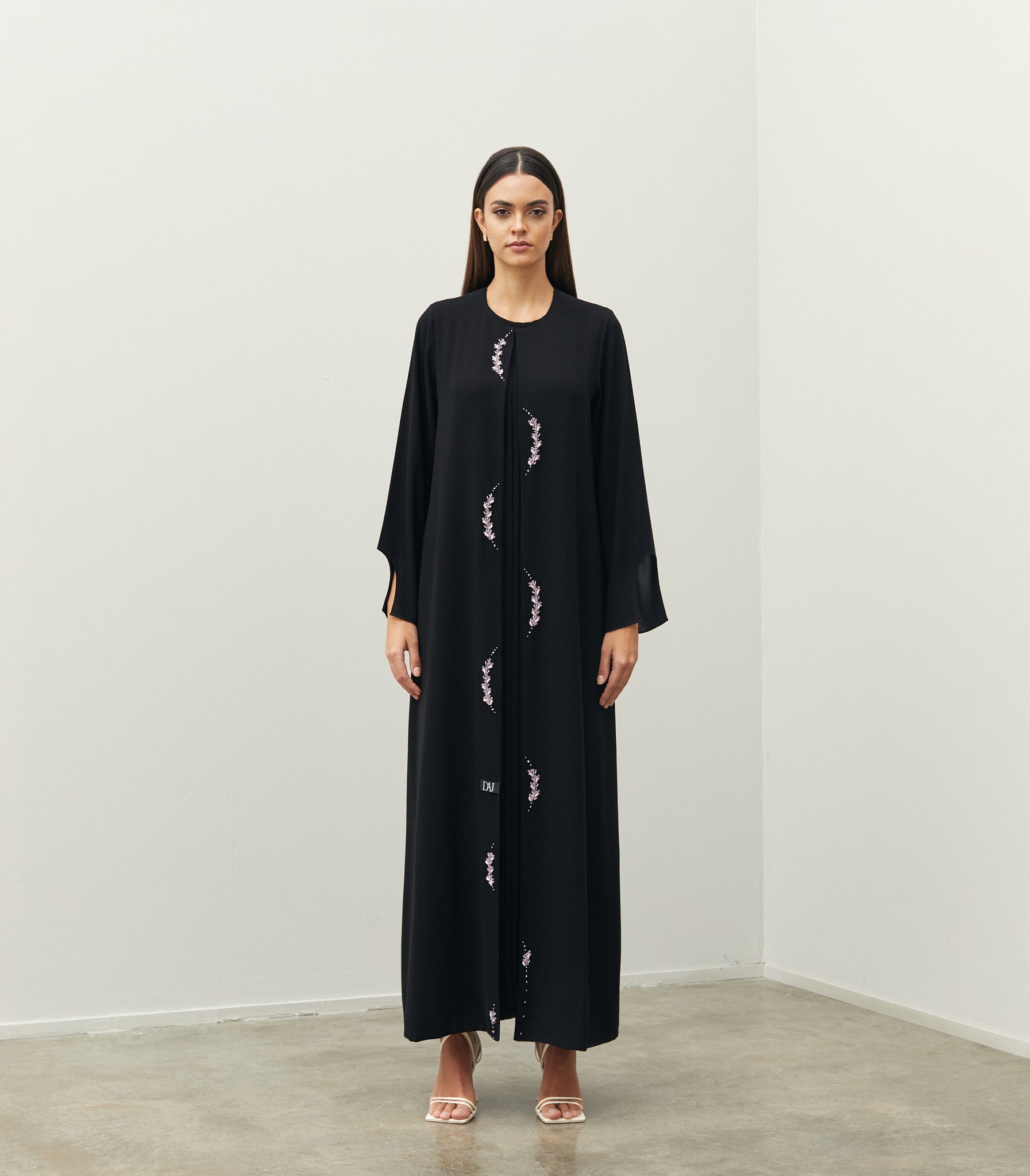 عباية سوداء فخمة دانا 1