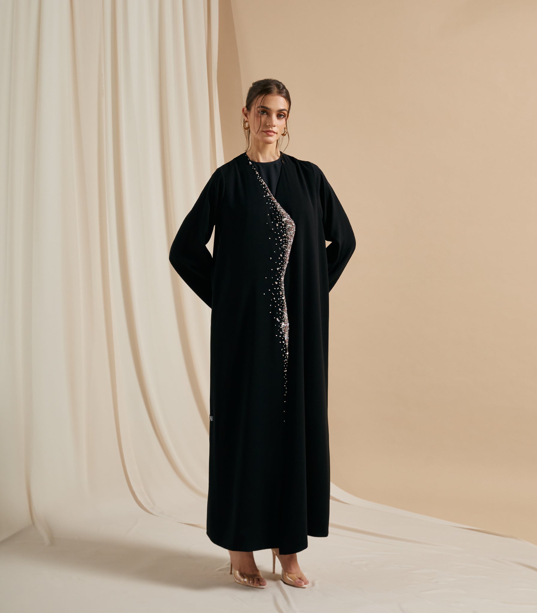 عباية سوداء فخمة موزام 1