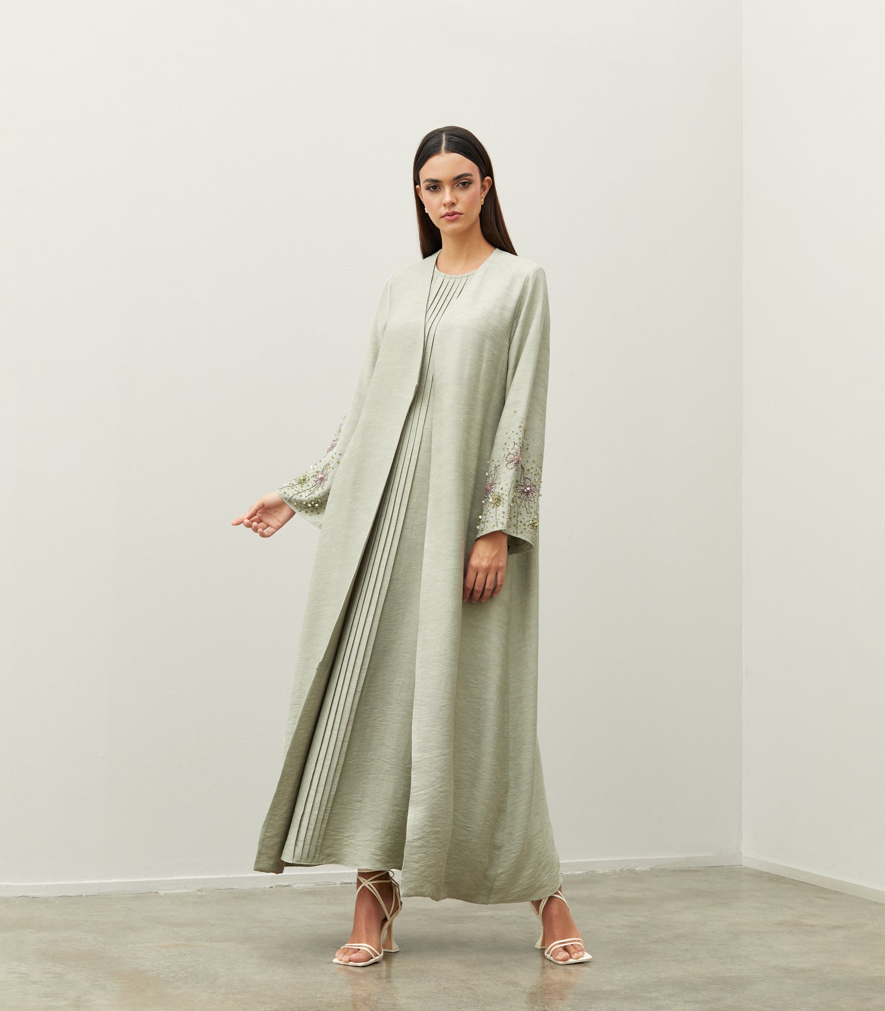 عباية ملونة فخمة نيسا 1