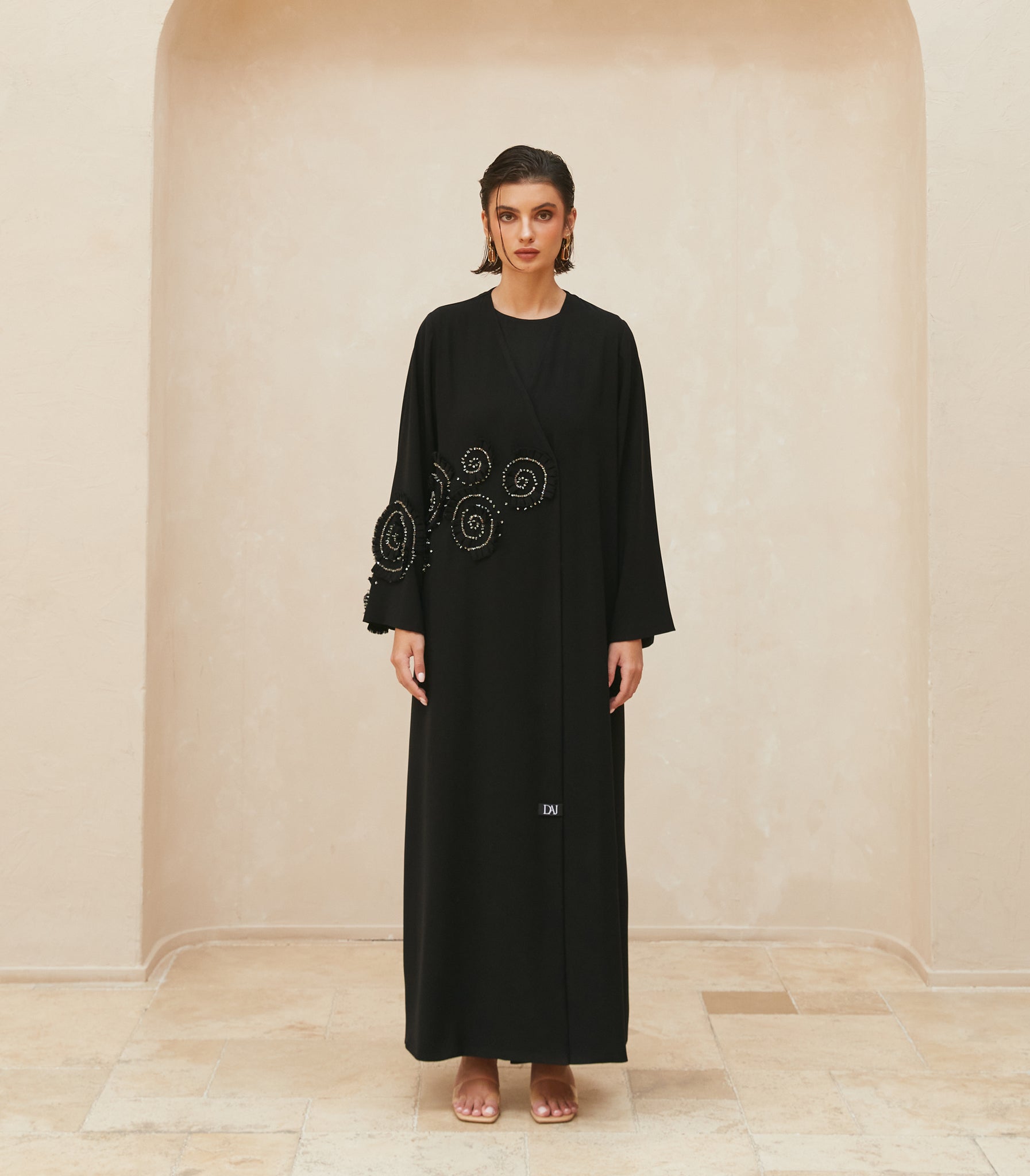 عباية سوداء فخمة زولفا 1