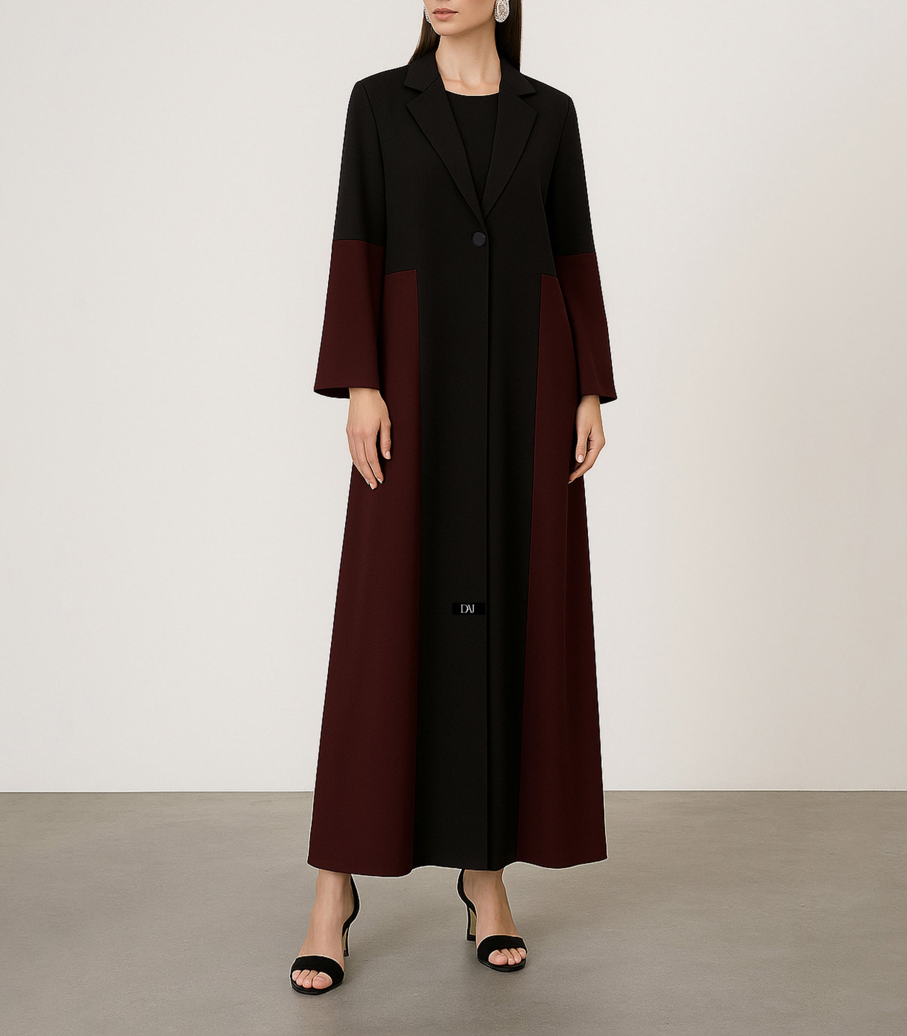 SOLEIA ABAYA
