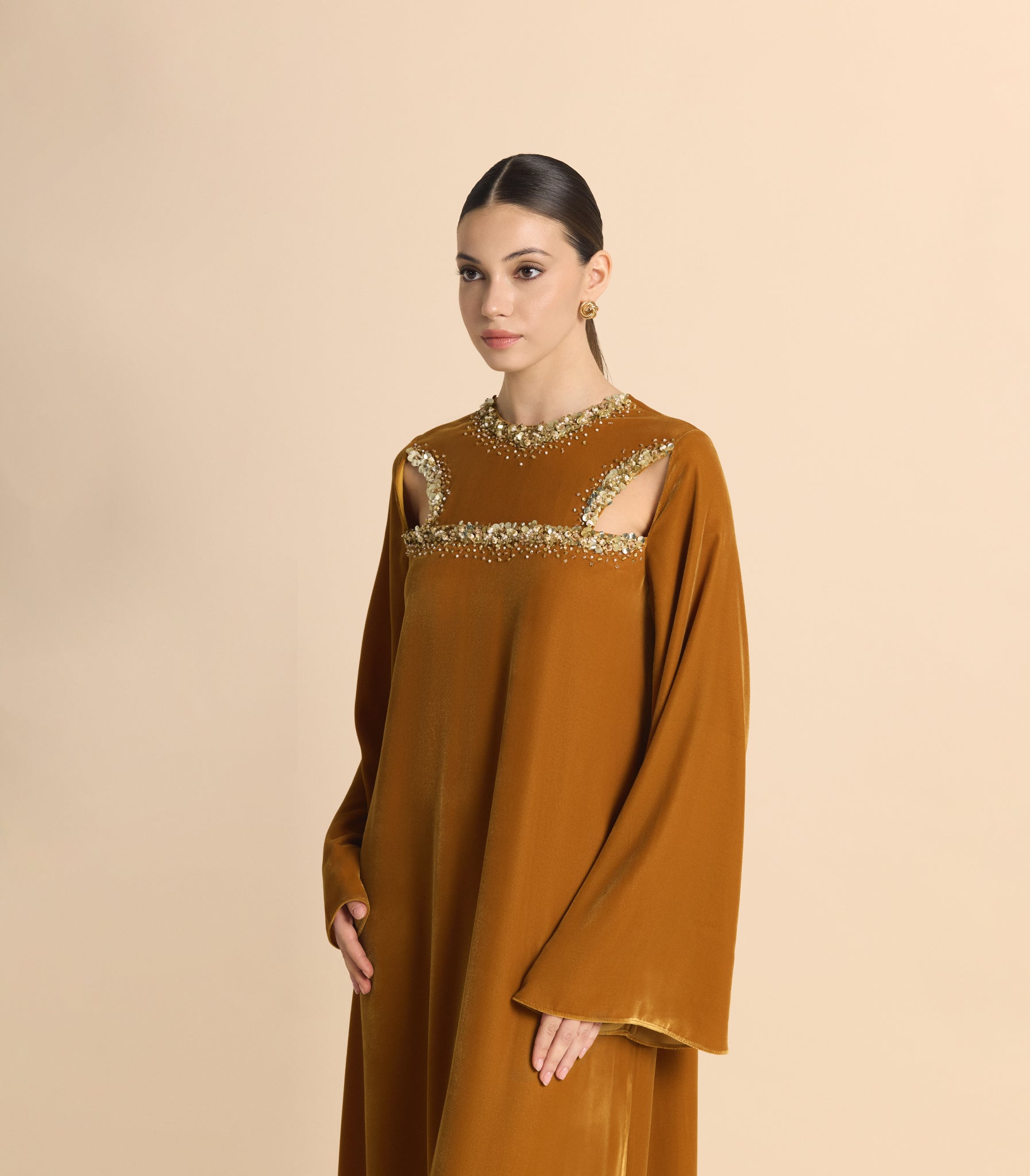 NURAAN KAFTAN